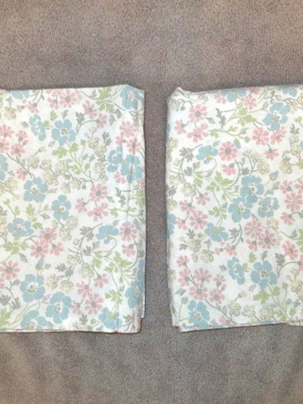 Laura Ashley Cotton Percale Standard Pillowcases Set Of 2 Floral Cottagecore NEW